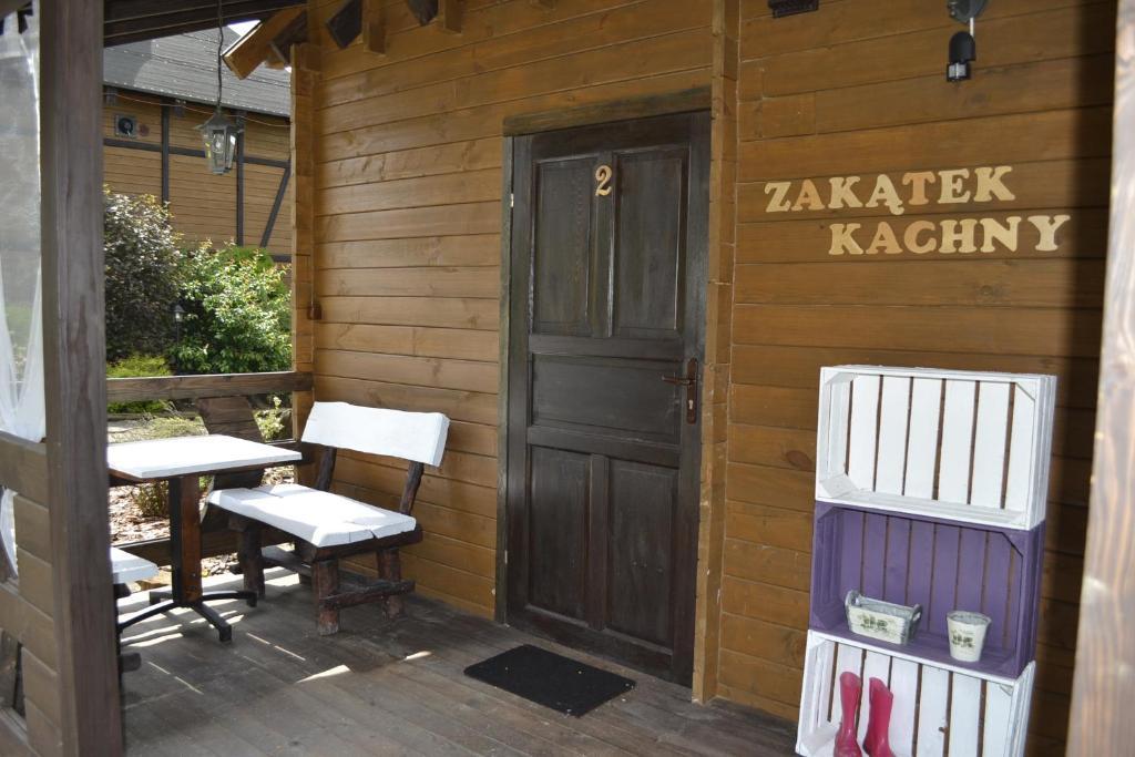 Chata Starych Znajomych Sanok Zimmer foto