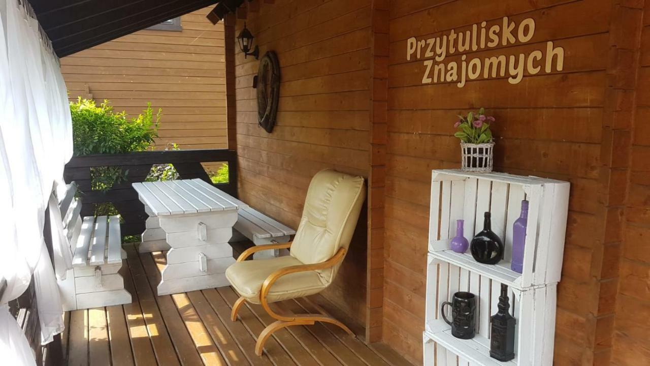 Chata Starych Znajomych Sanok Exterior foto